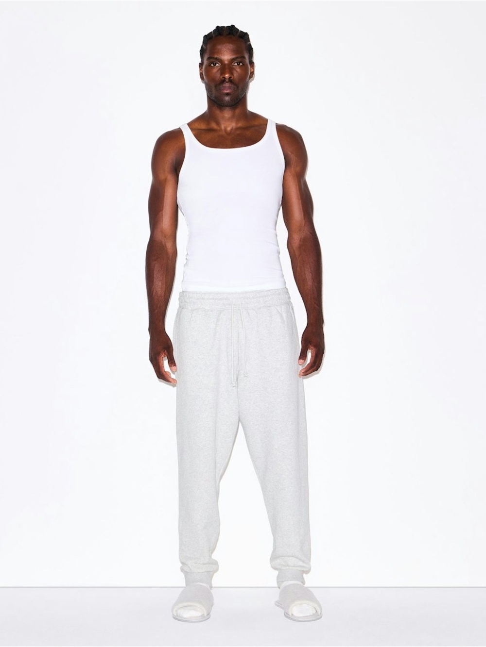 65. Skims • NWT $176 Mens Fleece lounge tapered jogger